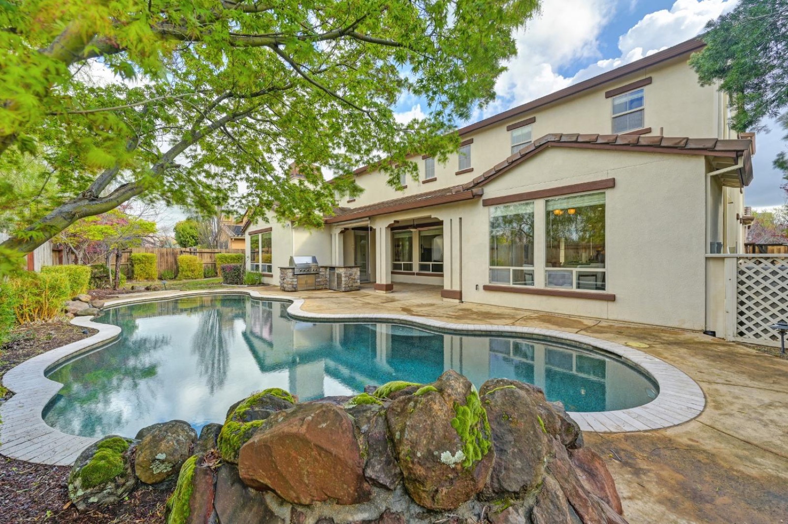 903 Jack Rabbit Ct — Rocklin